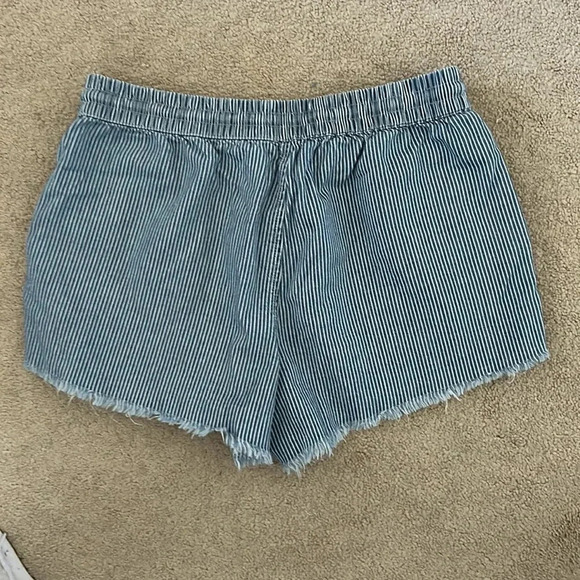 Aerie striped shorts size small blue elastic waist frayed bottom - Picture 3 of 7